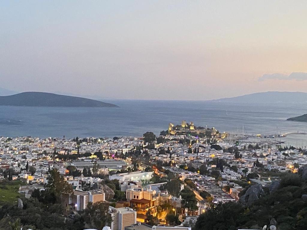 Bodrum Burcu Residence, Magnificent Sea View, Cozy, Free Otopark, Free Wifi Kültér fotó